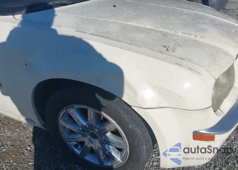 2009 Chrysler 300C Hemi from USA, damaged, VIN 2C3KA63T69H587784